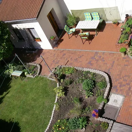 Zur Kleinbahn Apartment *
